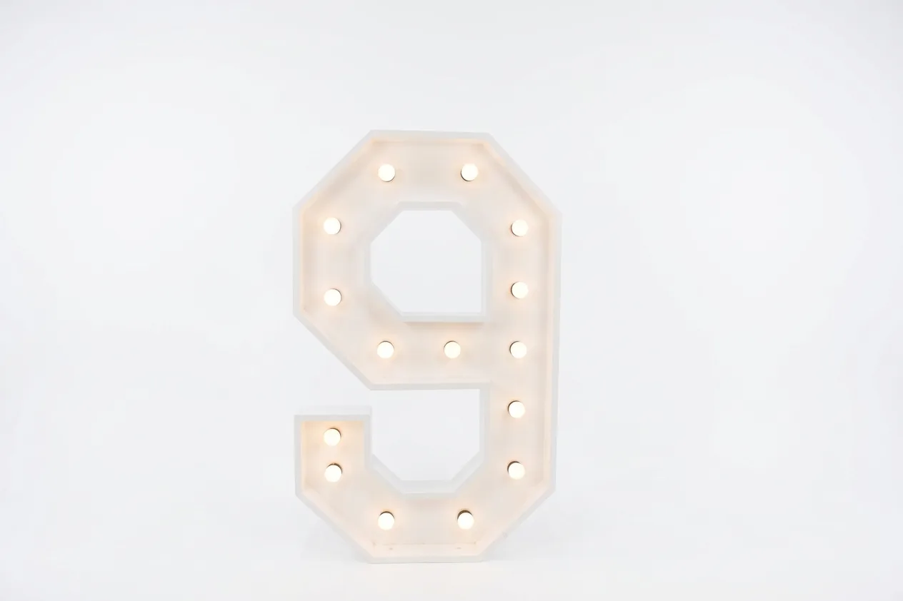 Lichtletter 9